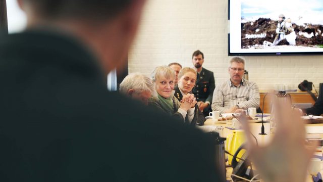– Debatten om landmaktstudien må starte nå