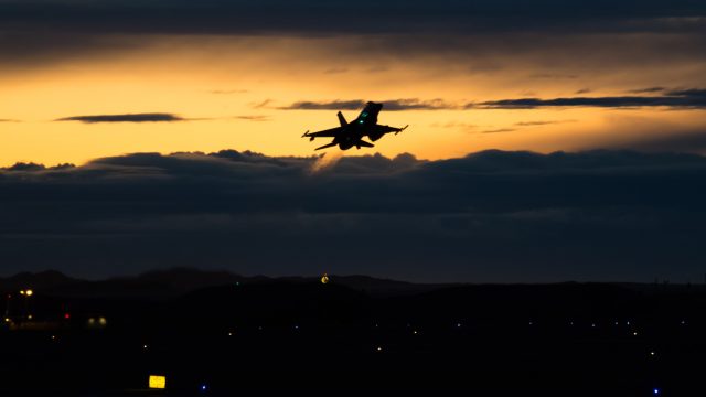 NATO scramblet tre norske F-16 mot russiske patruljefly